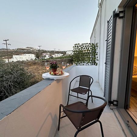 Nicole Rooms Santorini Vóthon Extérieur photo