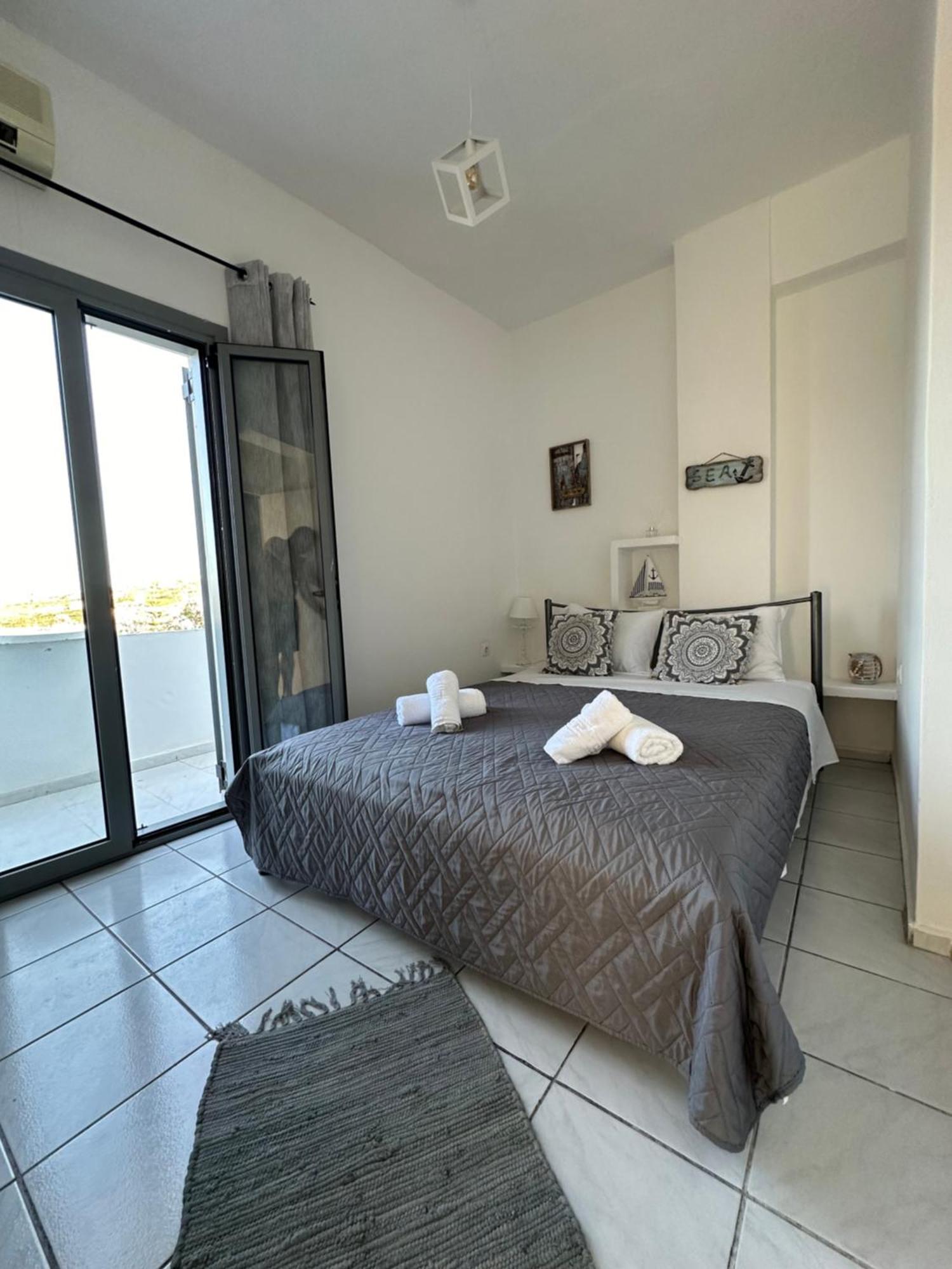 Nicole Rooms Santorini Vóthon Extérieur photo