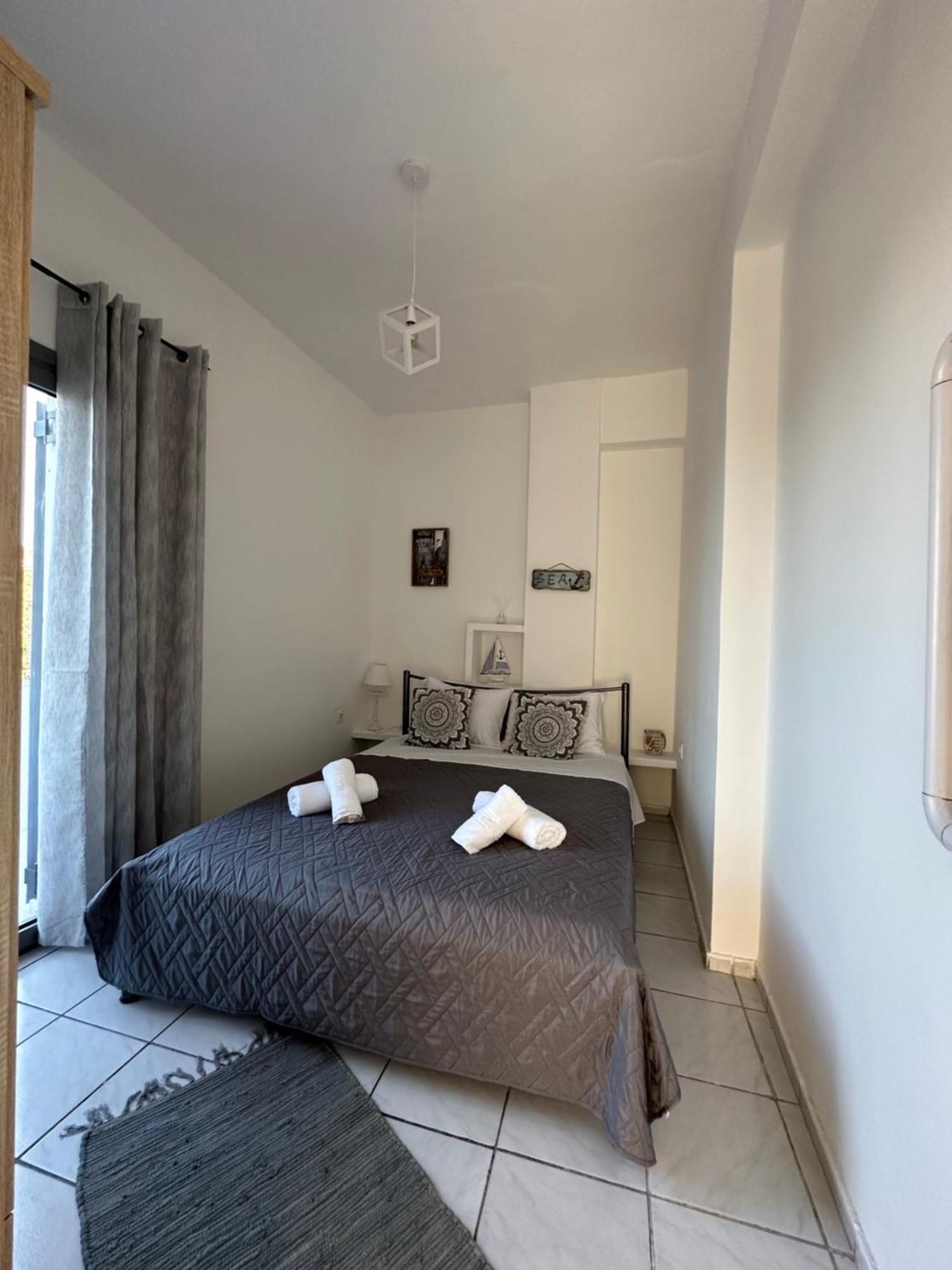Nicole Rooms Santorini Vóthon Extérieur photo